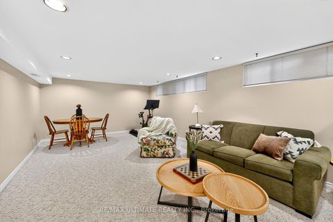 Photo 24 at 37 Tapley Drive, Richview, Toronto