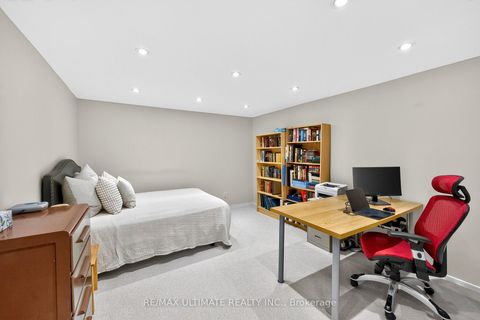 Photo 27 at 37 Tapley Drive, Richview, Toronto