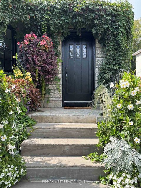 Photo 23 at 12 Brentwood Road S, Queensway, Toronto