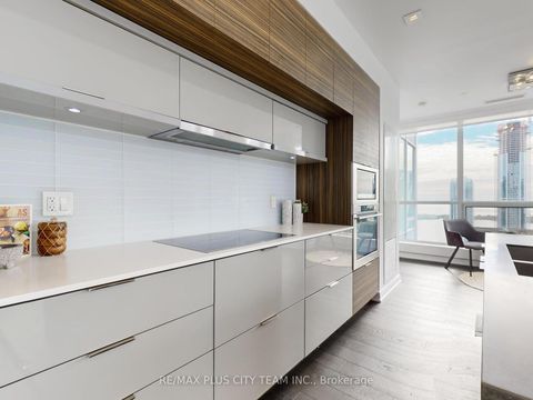 Photo 9 at 5504 - 88 Scott Street, Yonge Corridor, Toronto