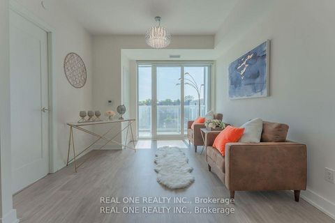 Photo 15 at 303 - 80 Vanauley Street, Chinatown, Toronto