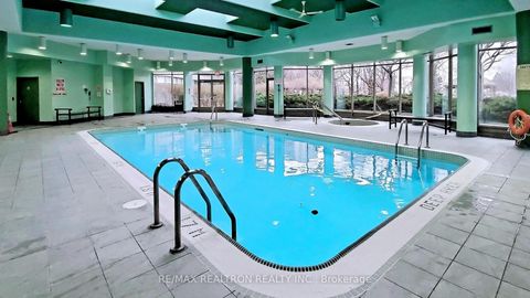 Photo 40 at 1601 - 7 Townsgate Drive, Yorkhill, Vaughan