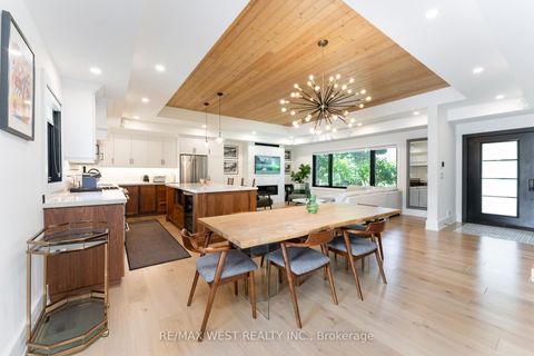 Photo 7 at 92 Warwood Road, City Centre West, Toronto