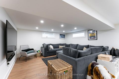 Photo 18 at 92 Warwood Road, City Centre West, Toronto