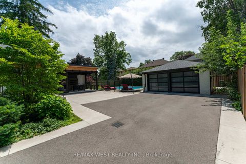 Photo 26 at 92 Warwood Road, City Centre West, Toronto