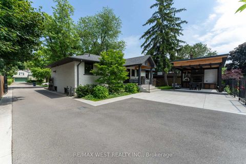 Photo 27 at 92 Warwood Road, City Centre West, Toronto