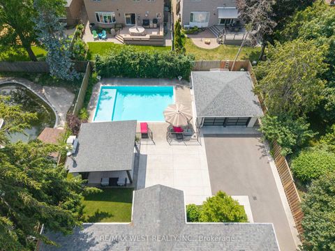 Photo 35 at 92 Warwood Road, City Centre West, Toronto