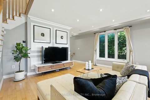 Photo 8 at 219 Delta Street, Alderwood, Toronto Photo 8 at 219 Delta Street, Alderwood, Toronto