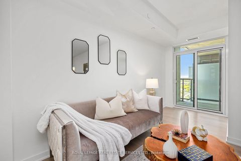 Photo 5 at 708 - 859 The Queensway, Queensway, Toronto