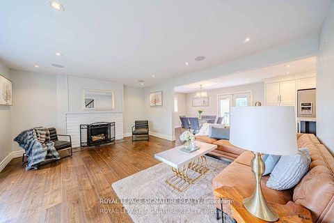 Photo 13 at 41 Mayo Drive, Rustic, Toronto
