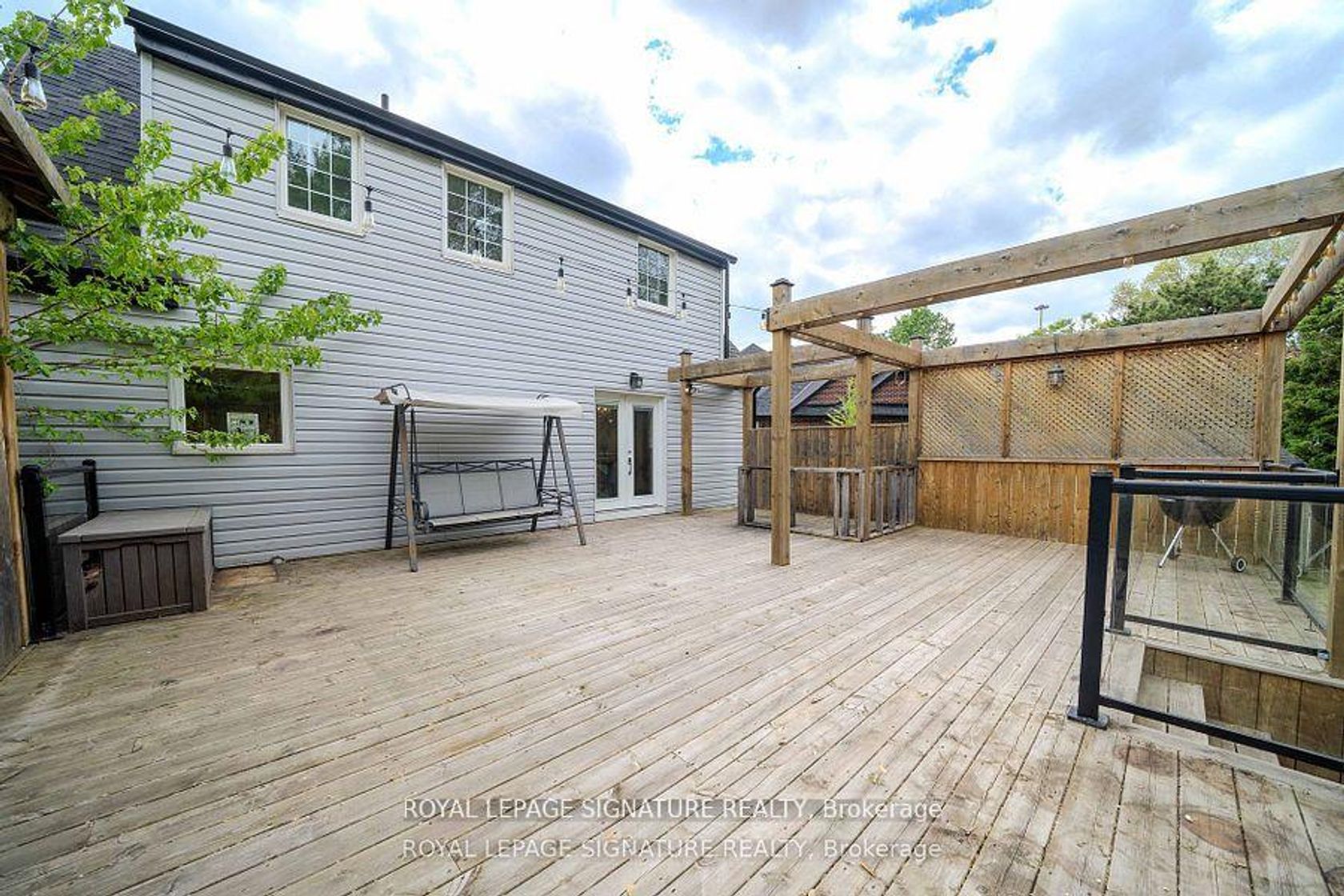 Photo 29 at 41 Mayo Drive, Rustic, Toronto Photo 29 at 41 Mayo Drive, Rustic, Toronto