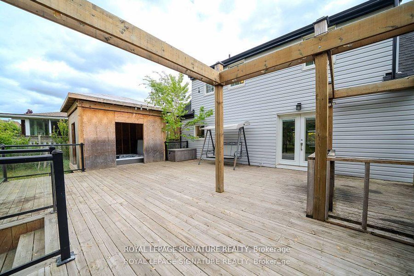 Photo 31 at 41 Mayo Drive, Rustic, Toronto Photo 31 at 41 Mayo Drive, Rustic, Toronto