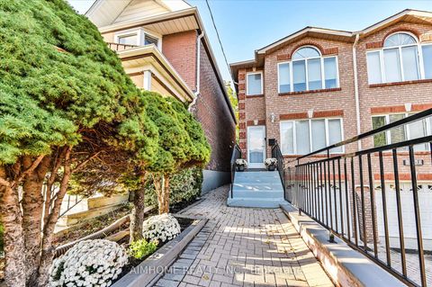 Photo 2 at 150 Gowan Avenue, East York, Toronto