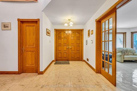 Photo 3 at 531 Lauder Avenue, Oakwood Village, Toronto