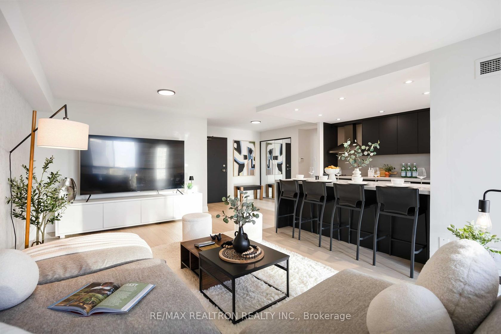 605 - 5460 Yonge Street, Willowdale West, Toronto  by Loree Meneguzzi Real Estate 605 - 5460 Yonge Street, Willowdale West, Toronto