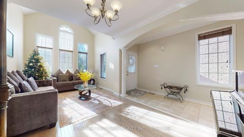 Photo 3 at 152 America Avenue, Vellore Village, Vaughan