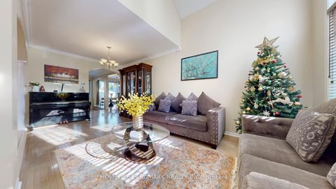 Photo 5 at 152 America Avenue, Vellore Village, Vaughan