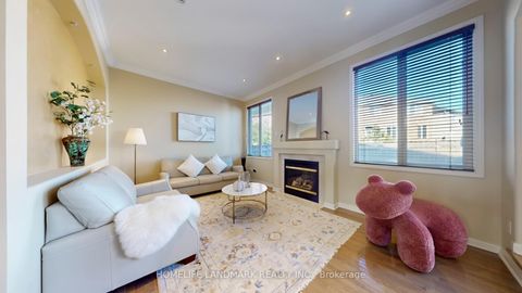 Photo 6 at 152 America Avenue, Vellore Village, Vaughan