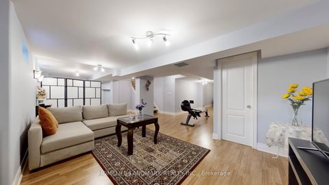 Photo 30 at 152 America Avenue, Vellore Village, Vaughan