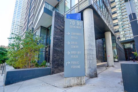 Photo 1 at 210 - 90 Queens Wharf Road, Waterfront Communities C1, Toronto