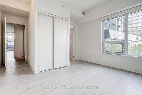 Photo 26 at 210 - 90 Queens Wharf Road, Waterfront Communities C1, Toronto