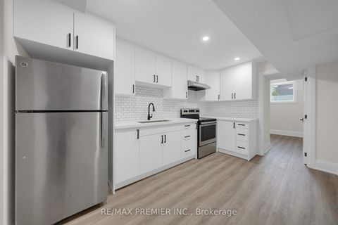Photo 35 at 388 Crawford Street, Bellwoods, Toronto