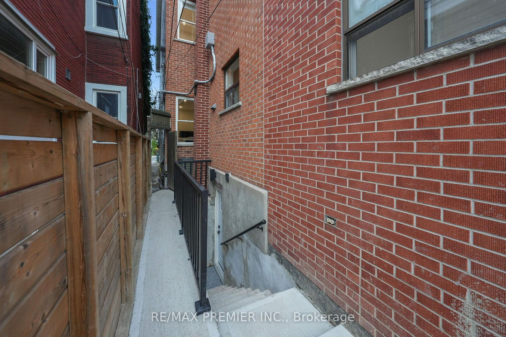Photo 42 at 388 Crawford Street, Bellwoods, Toronto Photo 42 at 388 Crawford Street, Bellwoods, Toronto