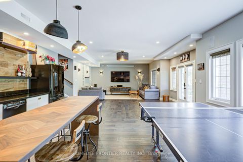 Photo 34 at 236 Farrell Road, Patterson, Vaughan