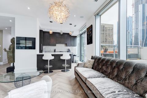 Photo 11 at 1101 - 39 Queens Quay E, Waterfront Communities C1, Toronto