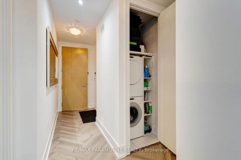 Photo 32 at 1101 - 39 Queens Quay E, Waterfront Communities C1, Toronto