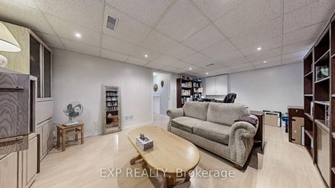 Photo 36 at 6 Abbottswood Road, Bendale, Toronto