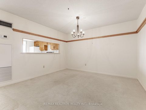 Photo 5 at 703 - 5444 Yonge Street, Willowdale West, Toronto