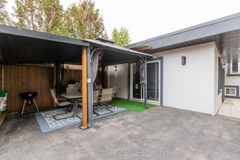 Photo 35 at 12 Wickford Drive, Maple Leaf, Toronto