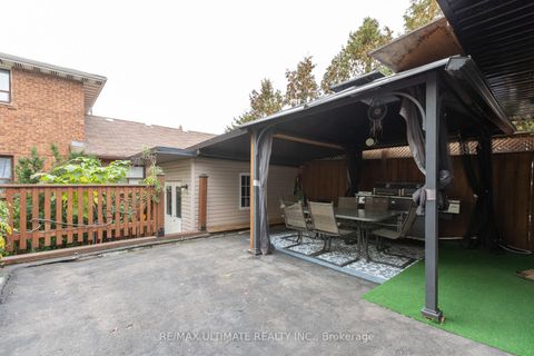 Photo 36 at 12 Wickford Drive, Maple Leaf, Toronto