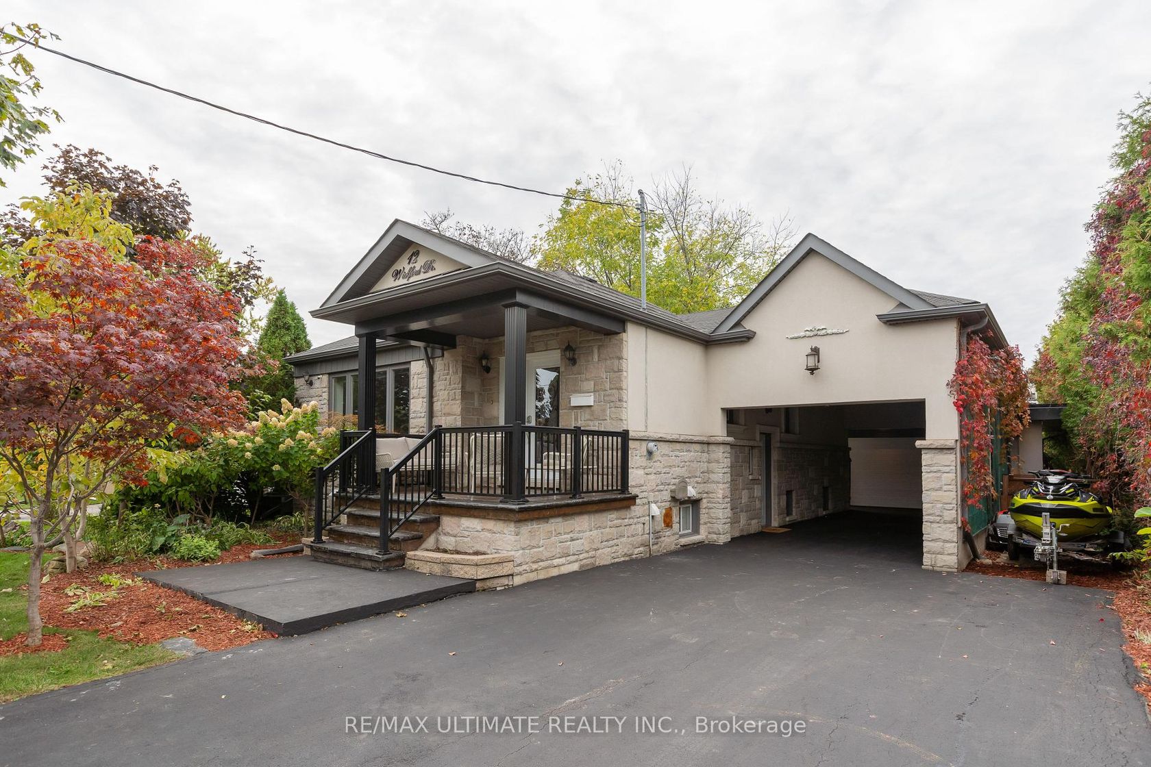 12 Wickford Drive, Maple Leaf, Toronto 
