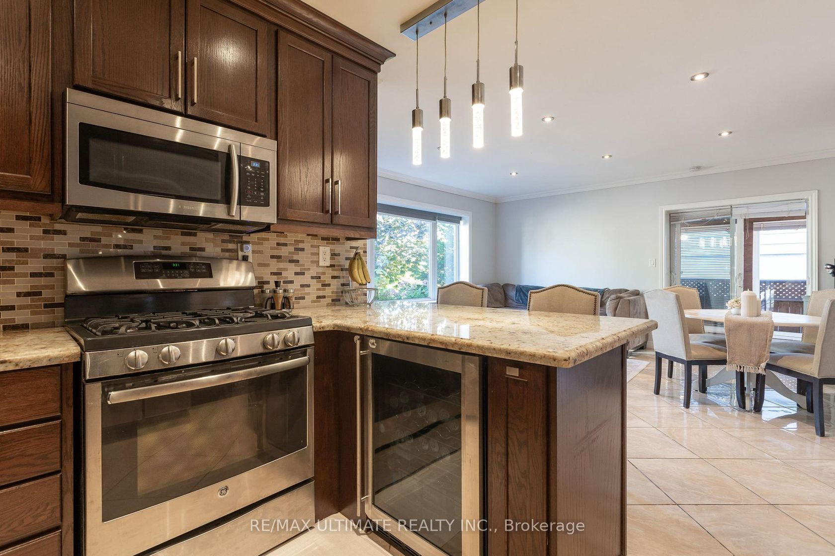 Photo 11 at 12 Wickford Drive, Maple Leaf, Toronto Photo 11 at 12 Wickford Drive, Maple Leaf, Toronto
