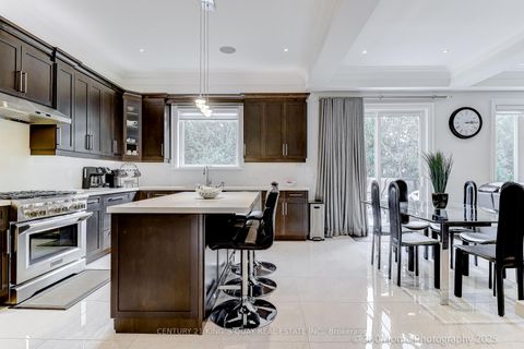 Photo 12 at 386 Alper Street, Crosby, Richmond Hill