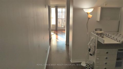 Photo 6 at 217 - 1040 The Queensway, City Centre West, Toronto