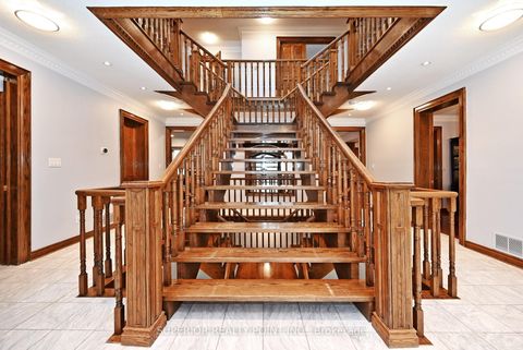 Photo 20 at 186 Oxford Street, Mill Pond, Richmond Hill