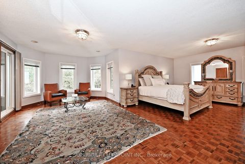 Photo 24 at 186 Oxford Street, Mill Pond, Richmond Hill