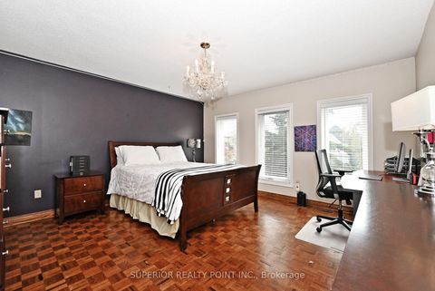 Photo 31 at 186 Oxford Street, Mill Pond, Richmond Hill