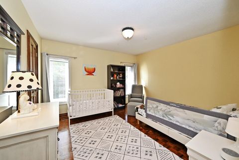 Photo 35 at 186 Oxford Street, Mill Pond, Richmond Hill