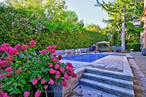 Photo 38 at 186 Oxford Street, Mill Pond, Richmond Hill