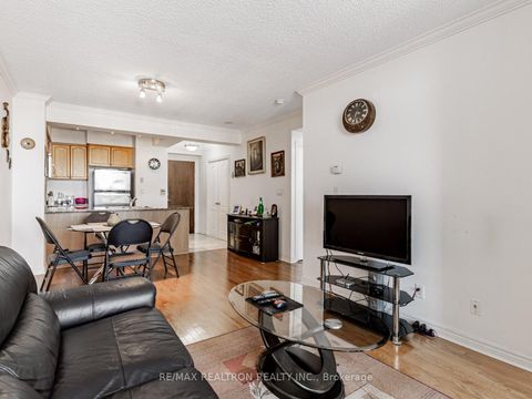 Photo 6 at 608 - 100 Promenade Circle, Brownridge, Vaughan