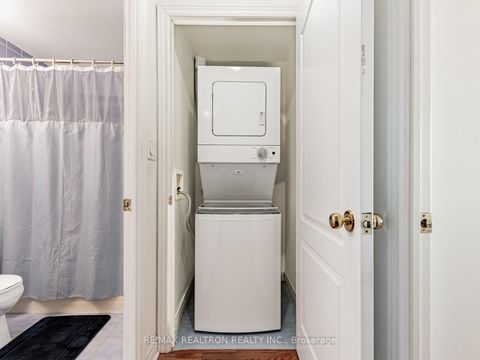 Photo 11 at 608 - 100 Promenade Circle, Brownridge, Vaughan