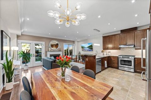 Photo 5 at 442 Valermo Drive, Alderwood, Toronto Photo 5 at 442 Valermo Drive, Alderwood, Toronto