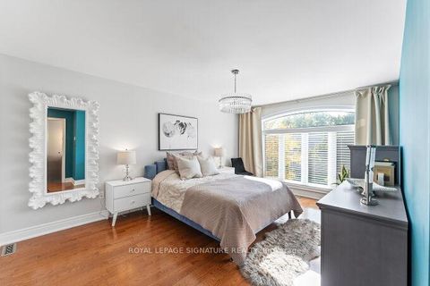 Photo 12 at 442 Valermo Drive, Alderwood, Toronto