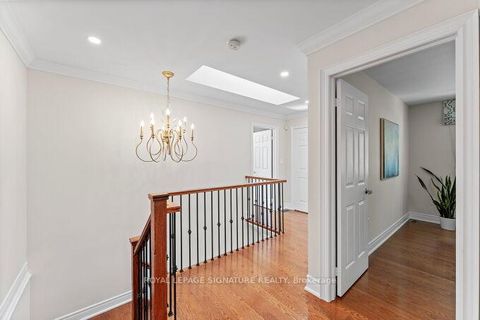 Photo 13 at 442 Valermo Drive, Alderwood, Toronto