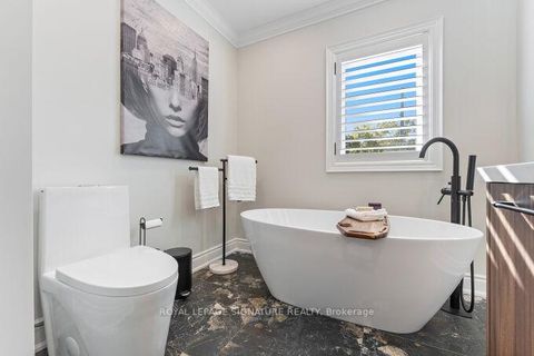 Photo 17 at 442 Valermo Drive, Alderwood, Toronto