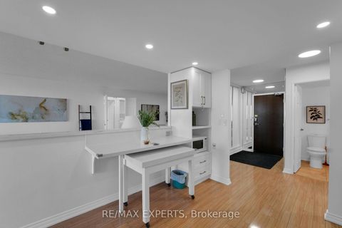 Photo 7 at 1811 - 2350 Bridletowne Circle, L'Amoreaux, Toronto